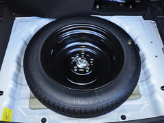 2017款 1.5T 自动白骑饰