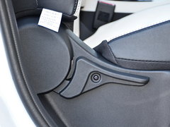 2017款 1.5T 自动白骑饰
