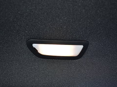 2017款 1.5T 自动白骑饰
