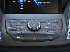 2017款 1.5T 自动白骑饰