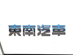 2017款 1.5T 自动白骑饰