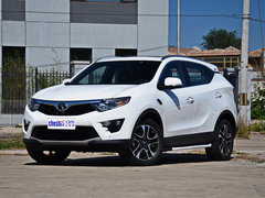 2017款 1.5T 自动白骑饰