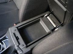 2017款 1.6L 手动舒适型