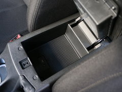 2017款 1.6L 手动舒适型