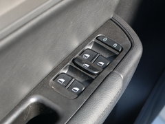 2017款 1.6L 手动舒适型