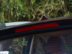 2017款 律动版 1.5T 手动尊享型