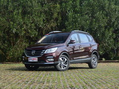 2017款 律动版 1.5T 手动尊享型