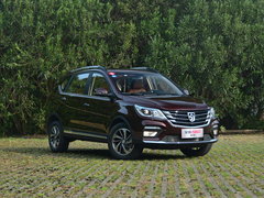 2017款 律动版 1.5T 手动尊享型