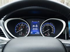 2017款 2.0L CVT领尚版
