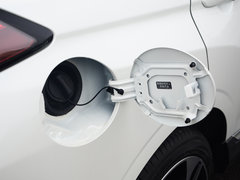 2017款 2.0L CVT领尚版