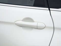 2017款 2.0L CVT领尚版