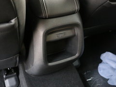 2017款 1.5L 手动豪华型