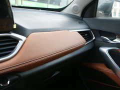 2017款 1.5L 手动豪华型