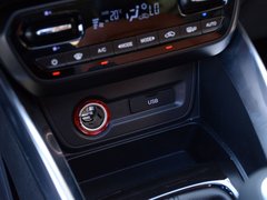 2017款 1.5L 手动豪华型