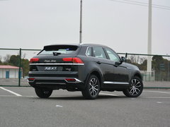 2017款 1.8T 手动尊贵型