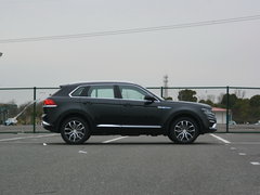 2017款 1.8T 手动尊贵型