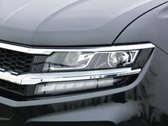 2017款 1.8T 手动尊贵型