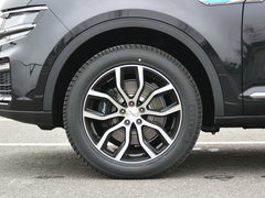2017款 1.8T 手动尊贵型