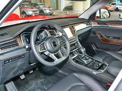 2017款 1.8T 手动尊贵型