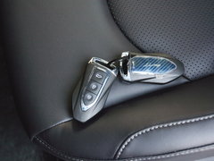 2017款 1.8T 手动尊贵型