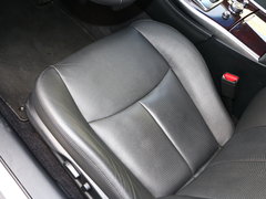 2017款 Q70L 2.5L 悦享版