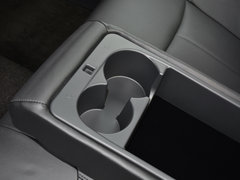 2017款 Q70L 2.5L 精英版