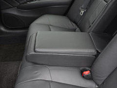 2017款 Q70L 2.5L 精英版