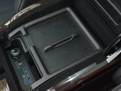 2017款 3.0 V6 SC AB 尊崇创世加长版