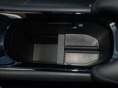 2017款 1.8L CVT四驱旗舰型