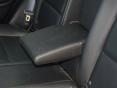 2017款 1.8L CVT四驱旗舰型