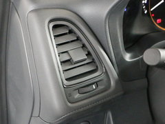 2017款 1.5L 手动两驱舒适型