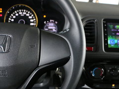 2017款 1.5L 手动两驱舒适型