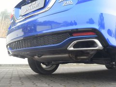 2017款 210TURBO CVT 豪华版5座