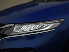 2017款 210TURBO CVT 豪华版5座