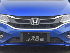 2017款 210TURBO CVT 豪华版5座