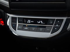 2017款 210TURBO CVT 豪华版5座