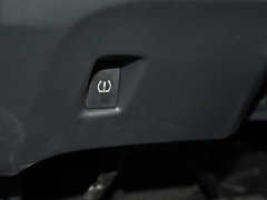 2017款 210TURBO CVT 豪华版5座