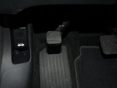 2017款 210TURBO CVT 豪华版5座