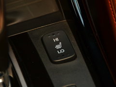 2017款 210TURBO CVT 豪华版5座