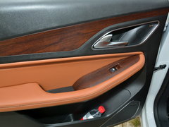 2017款 律动版 1.8L iAMT尊享型