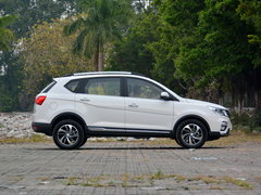 2017款 律动版 1.5T 手动尊享型
