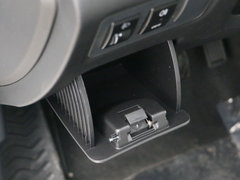 2017款 1.5L 手动豪华型
