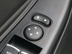 2017款 1.5L 手动豪华型