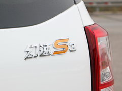 2017款 1.5L 手动豪华型