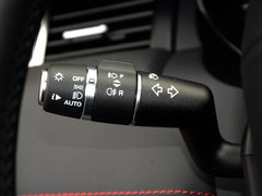 2017款 2.0T 绚黑限量版