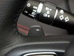 2017款 2.0T 绚黑限量版