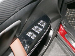 2017款 320T 两驱豪华型