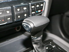 2017款 320T 两驱豪华型