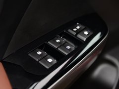 2017款 320T 两驱豪华型
