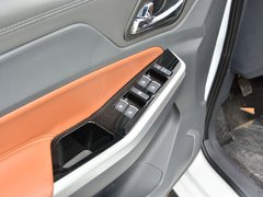 2017款 1.5L 手动航空舱